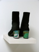 Riikinkukot, 2004 (&copy; Leonora Fredriksson)